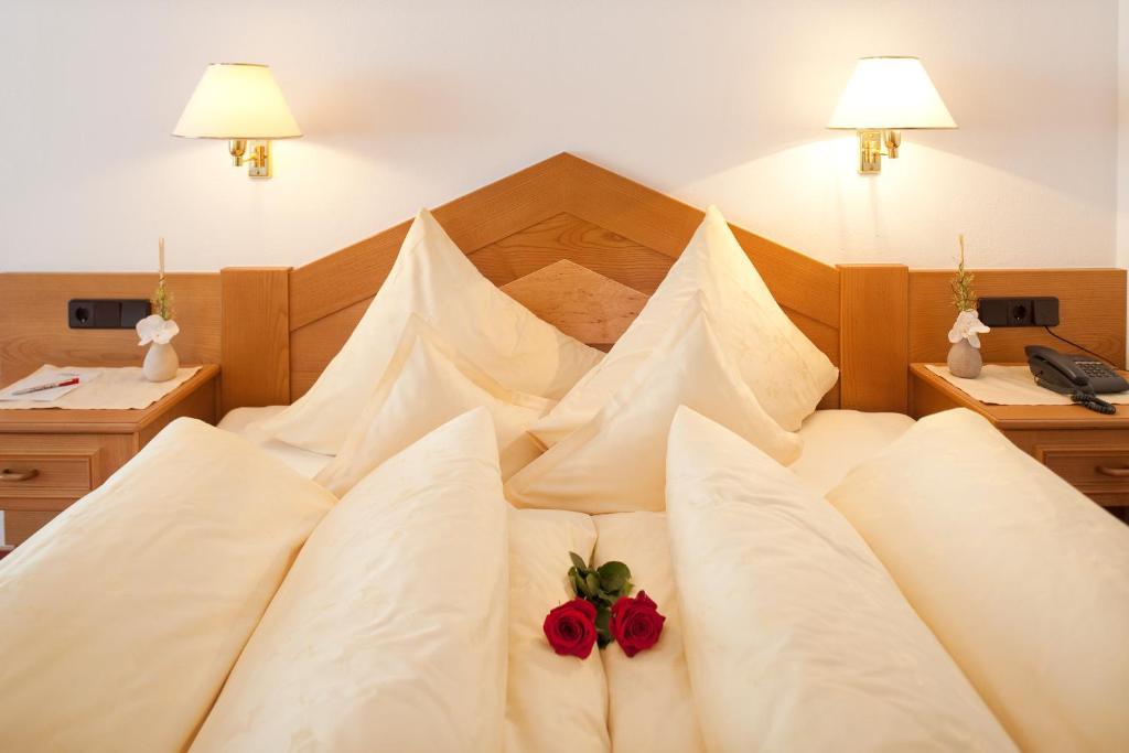 Hotel Jagdhof Bed & Breakfast オーバーグールグル 部屋 写真