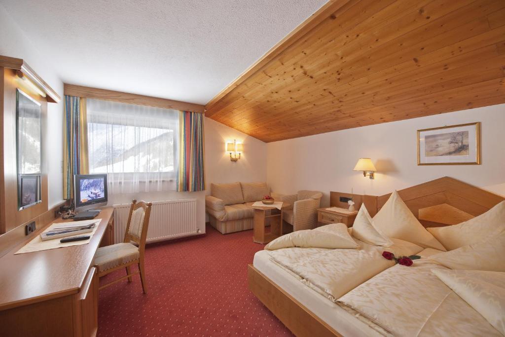 Hotel Jagdhof Bed & Breakfast オーバーグールグル 部屋 写真